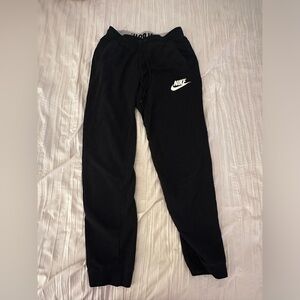 Used- Nike Black Sweatpants